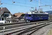 Ciné Tunnel Kino/SOB:
CHARTER GV TUNNELKINO KERZERS
ABe 94 85 7 526 290 bei Emmenmatt unterwegs in Richtung Konolfingen am 24. März 2018.
Hier handelt es sich um den ehemaligen SOB Triebwagen ABe 4/4 11 mit Baujahr 1940.
Foto: Walter Ruetsch