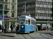 Der  Pedaler  steht am Central in Richtung Limmatquai. (26.5.2007)