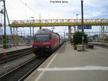 Re 460 072-2 ''Reuss'' mit IC 729 nach St.Gallen in Z�rich HB
