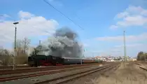 Meininger Dampflok Verein 50 3501 verlässt Treysa mit einen Sonderzug nach Stadtallendorf. Das Gelände wurde abgesperrt und mein Standort war zugänglich