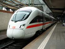 ICE-T 411 nach Frankfurt (M) S�d, hier kurz vor Abfahrt am 27.05.2007 in Dresden Hbf