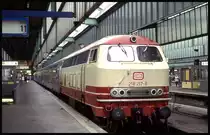 DB 218217 bespannte am 23.6.1993 in Stuttgart HBF den E nach Nürnberg.