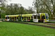 4060 wurde eine neue Ganzgestaltung  25 Jahre Schokoladenmuseum  angebracht.
Hier zu sehen auf dem Weg zum Neumarkt am Aachener Weiher am 09.04.2018.
