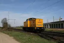 Die Gelbe Gefahr 203 310-8 solo durch Porz-Wahn in richtung Koblenz und weiter.

Porz-Wahn
07.04.2018
