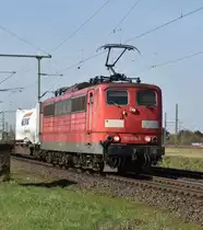 Die kekslose 151 016-3/Railpool kam am Samstag den 7.4.2018 durch Porz/Wahn gen süden gefahren.
