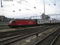 Re 460 098-7 ''Balsberg'' am 26.5.07 mit IC Dosto in Z�rich HB