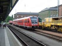 612 034-9 wartet am 27.05.07 in Zwickau Hbf. auf seine n�chste Fahrt nach G�ttingen.Dahinter abgestellt eine 143.