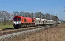 266 107 führte einen Kieszug, welchen sie in Mühlberg/Elbe bei Elbekies übernommen hatte, am 07.04.18 durch Jütrichau Richtung Magdeburg.