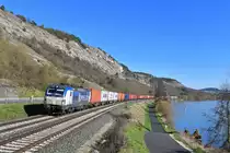193 881 mit DGS 41140 am 07.04.2018 bei Gambach. 