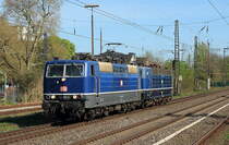 Mit der 181 206-4 im Schlepp ist 181 201-5 am 18.04.2018 in Hilden unterwegs. Gruß zurück an den freundlichen Lokführer!