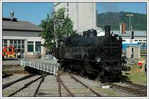 629.01 bei der Fahrt auf die Drehscheibe am 19.5.2007 am Graz-K�flacher Bahnhof.