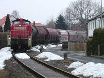294 717 brachte am 28.02.2006 einige G�terwagen nach Hirschau. in K�rze wird Sie ihr Ziel erreichen! (Strecke Amberg-Schnaittenbach)
