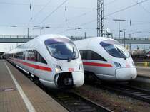 Zugbegegnung im Bahnhof Ingolstadt, links der aus Hamburg-Altona �ber Berlin Hbf kommende ICE-T getauft auf den namen  Hansestadt Wismar  fuhr mit seiner nur halb geschlo�enen Spitze weiter nach M�nchen Hbf und der rechts stehende ICE-T getauft auf den Namen  Jena  fuhr nach Berlin Hbf. Aufgenommen am 27.05.07 in Ingolstadt Hbf.