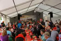 100 JAHRE BIPPERLISI
Bahnlinie Solothurn-Niederbipp
1918 bis 2018

Mit einem grossen Publikumsaufmarsch sowie vielen Attraktionen feierte das Bipperlisi am 28. April 2018 bei einer super Stimmung und herrlichem Wetter seinen 100. Geburtstag.

Stimmung im Festzelt.
Foto: Walter Ruetsch 