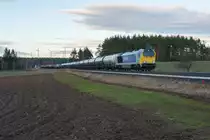 Voith Maxima 264 001 mit einem Kesselwagenzug von Bitterfeld nach Vohburg bei Marktleuthen, 26.02.2017