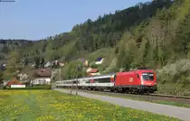 1116 165 mit dem IC 282/RE 50282 (Zürich HB/Singen(Htw)-Stuttgart Hbf) bei Aistaig 22.4.18