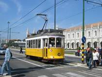 10.04.07,Stra�enbahn Lissabon.