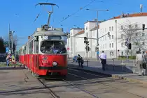 Wien Wiener Linien SL 30 (E1 4833) XXI, Floridsdorf, Großjedlersdorf, Brünner Straße / Hanreitergasse am 20. April 2018.