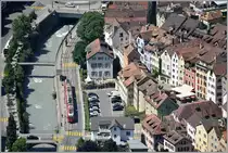 R1441 mit einem solo ABe 8/12 hält in Chur Stadt. Links fliesst die Plessur und rechts bedindet sich der Arcas, einer der schönsten Plätze der Churer Altstadt.(06.05.2018)