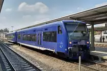 Ein Regio Shuttle der BOB aus Friedrichshafen-Hafen nach Aulendorf beim Zwischenhalt und Richtungswechsel in Friedrichshafen-Stadt am Nachmittag des 05.05.2018. 