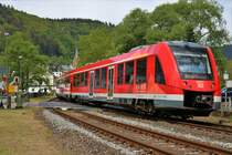 DB Regio Vareo Alstom Lint 81 (620 014) am 29.04.18 in Kordel Bahnhof auf der Eifelbahn