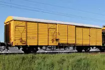 Begegnung der besonderen Art: Auf der KBS 651 Rhein-Main-Bahn bei Braunshardt begegnete mir am 7.5.2018 während einer Überführung  Katharina die Große  Bettungsreinigungszug RPM-RS-900 der Firma SGL Spitzke Logistik GmbH.
Hier zu sehen: gedeckter Güterwagen Hbbkks mit der Wagennummer 27 80 2322 072-8.
Bild 13 von 24 