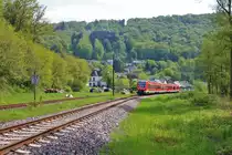 DB Regio Vareo Alstom Lint 81 (620 022) am 29.04.18 in Daufenbach Bahnhof auf der Eifelbahn