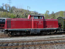 Die museumseigenen Diesellokomotive 212 007-9 im Eisenbahnmuseum Bochum-Dahlhausen. (April 2018)