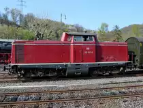 Die museumseigenen Diesellokomotive 212 007-9 im Eisenbahnmuseum Bochum-Dahlhausen. (April 2018)