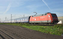 NightJet in Front mit der 101 020-6 unterwegs in Richtung Hamburg. Höhe Bardowick, 27.04.2018.