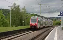 CFL ET 2307 fährt hier am 30.4.2018 um 10.08 Uhr aus Luxemburg kommend in Igel ein.