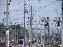 Unglaublich!!!Ein blick vom Bahnhof Strasbourg in das E-Netz der SNCF. Aufgenommen am 30.05.07