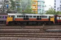 GEK 4013 (Co'Co', de, General Electric, Bj.1963, Fab.Nr. 34862) als eine der zwei Verschubreserven im Bf. Hua Lamphong am 15.Mai 2018.