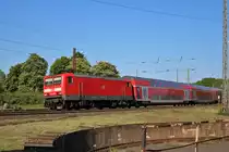 DB Regio 114 009 mit dem RE50 in Hanau beim Lokschuppenfest vom Bw Gelände aus fotografiert am 05.05.18