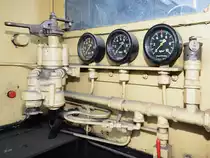 Armaturen in einer KöF II. (Eisenbahnmuseum Bochum-Dahlhausen, April 2018)