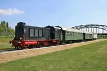 Historische Eisenbahn Frankfurt am Main V36 406 mit einen Sonderzug auf der Hafenbahn am 12.05.18. Dieser Zug wurde von einen Verein gemietet in dem ich Mitglied bin. An der Fahrt habe ich auch teilgenommen
