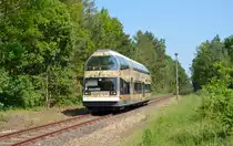 670 003 erreicht am 12.05.18 von Wörlitz kommend wiederum den Haltepunkt Biosphärenreservat. Anschließend führte die Fährt Fürstin Luise zum Dessauer Hbf.