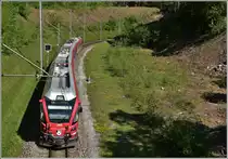 S1 1513 mit ABe 4/16 3103 zwischen Reichenau-Tamins und Bonaduz. (12.05.2018)