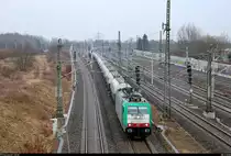 186 133-5 (5270007-5) von Transchem als Kesselzug passiert den Abzweig Thüringen (At) Richtung Norden. Aufgenommen von der Brücke Dieselstraße, Halle (Saale). [28.3.2018 | 8:16 Uhr]