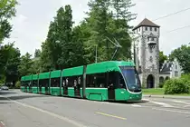Be 6/8 Flexity 5030, auf der Linie 3, fährt zur Haltestelle St. Alban Tor. Die Aufnahme stammt vom 26.05.2018.