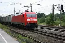 # Duisburg-Entenfang 2
Die 152 167-3 der DB Cargo mit einem Güterzug aus Ratingen-Lintorf durch Duisburg-Entenfang in Richtung Norden.

Duisburg-Entenfang
02.06.2018