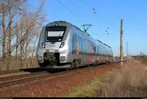 Nachschuss auf 9442 605 (Bombardier Talent 2) von Abellio Rail Mitteldeutschland als RE 74735 (RE19) von Leinefelde nach Halle(Saale)Hbf, der in Zscherben, Gartenweg, auf der Bahnstrecke Halle–Hann. Münden (KBS 590) fährt. [6.4.2018 | 17:47 Uhr]