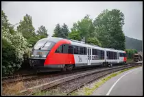 5022.051 fährt am 7.06.20158 aus dem Bahnhof Grünbach am Schneeberg aus.