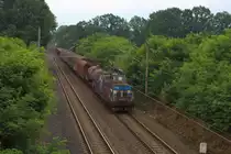 Die 210 066 mit Übergabe aus Sokolov passiert gleich die Brücke bei Vokov. Aufgenommen am 11.06.2018