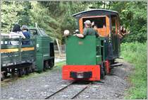 Kemencei Erdei Múzeumvasút, Kemence - Feketevölgy Panzió. Zugskreuzung mit P7 in Godovar. (09.06.2018)