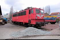 142 255-9 (242 255) der Traditionsgemeinschaft Bw Halle P e.V. steht im DB Museum Halle (Saale) während des Osterfests. [1.4.2018 | 12:23 Uhr]