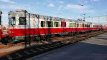 Triebwagen Sm1 6022 der VR im Bahnhof Riihimäki, 20.5.15
