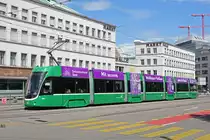 Be 6/8 Flexity 5043, auf der Linie 1, bedient die Haltestelle Markthalle. Die Aufnahme stammt vom 24.06.2018.