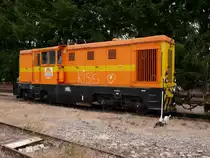 Bauzuglok COLAS-RAIL F 6000 105 (Loktyp: L45H, Hersteller: FAUR Rumänien).
Die aus Rumänien stammende Meterspurlok wird für Bauzüge auf der Meterspurstrecke der Chemin de fer du Blanc-Argent im Zentrum Frankreichs eingesetzt.
2014-09-17 Romorantin 