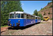 5081 563 + 5081 564 stehen am 1.07.2018 am Bahnhof Erzberg.